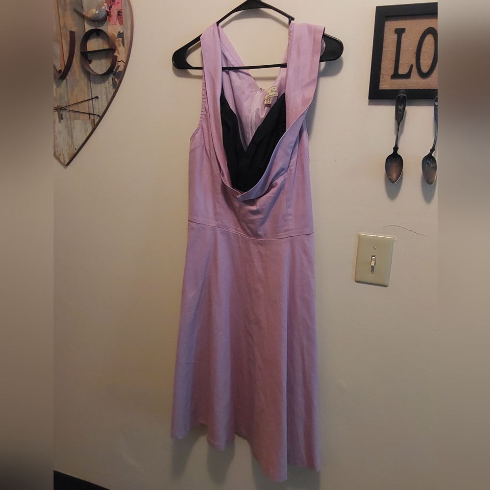 US size 2xl purple and black Lindy Bop midi dress